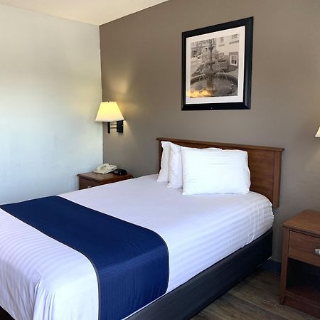 Cedar Cove Hotel Sandusky Exterior foto