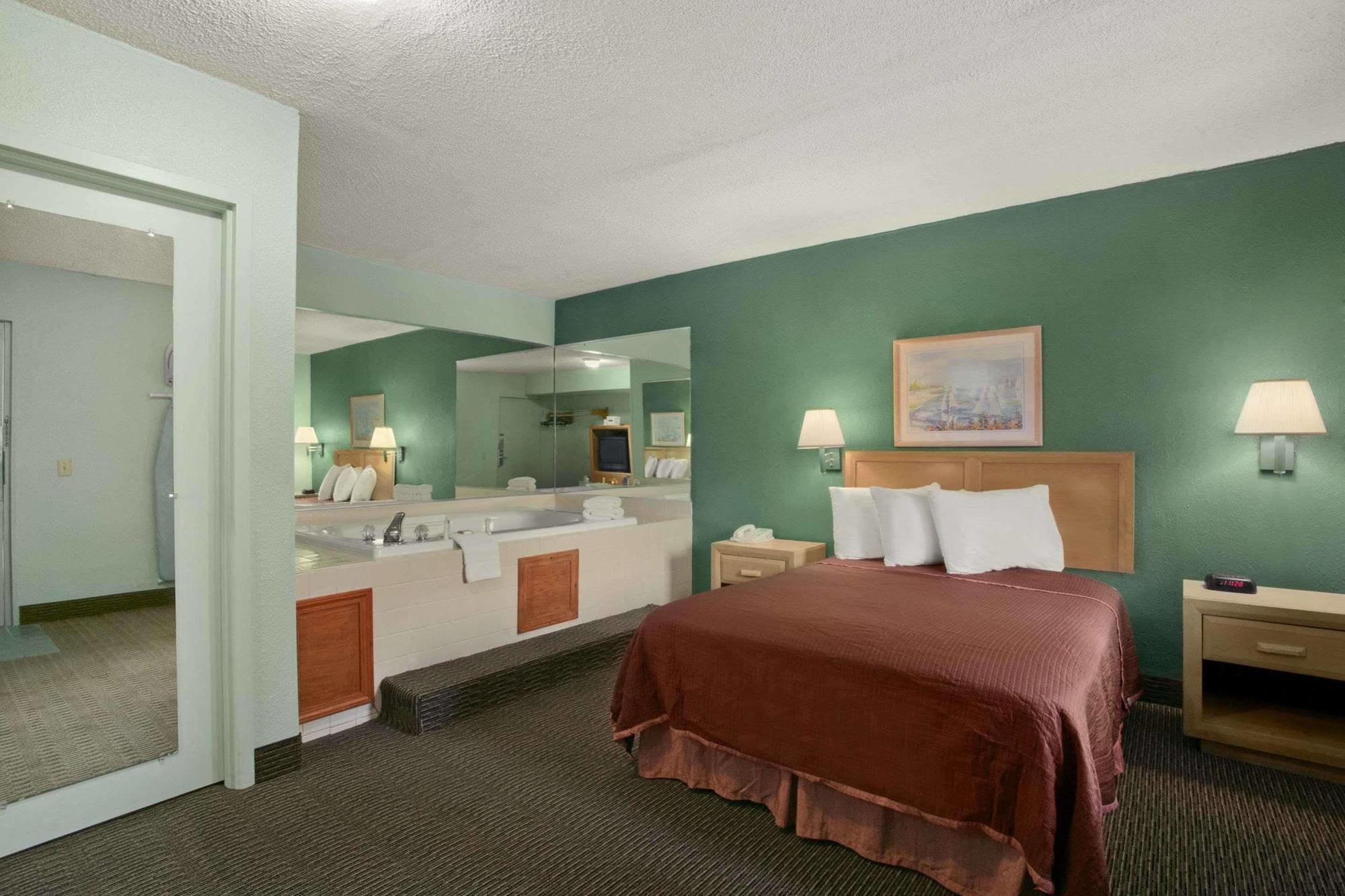 Cedar Cove Hotel Sandusky Exterior foto