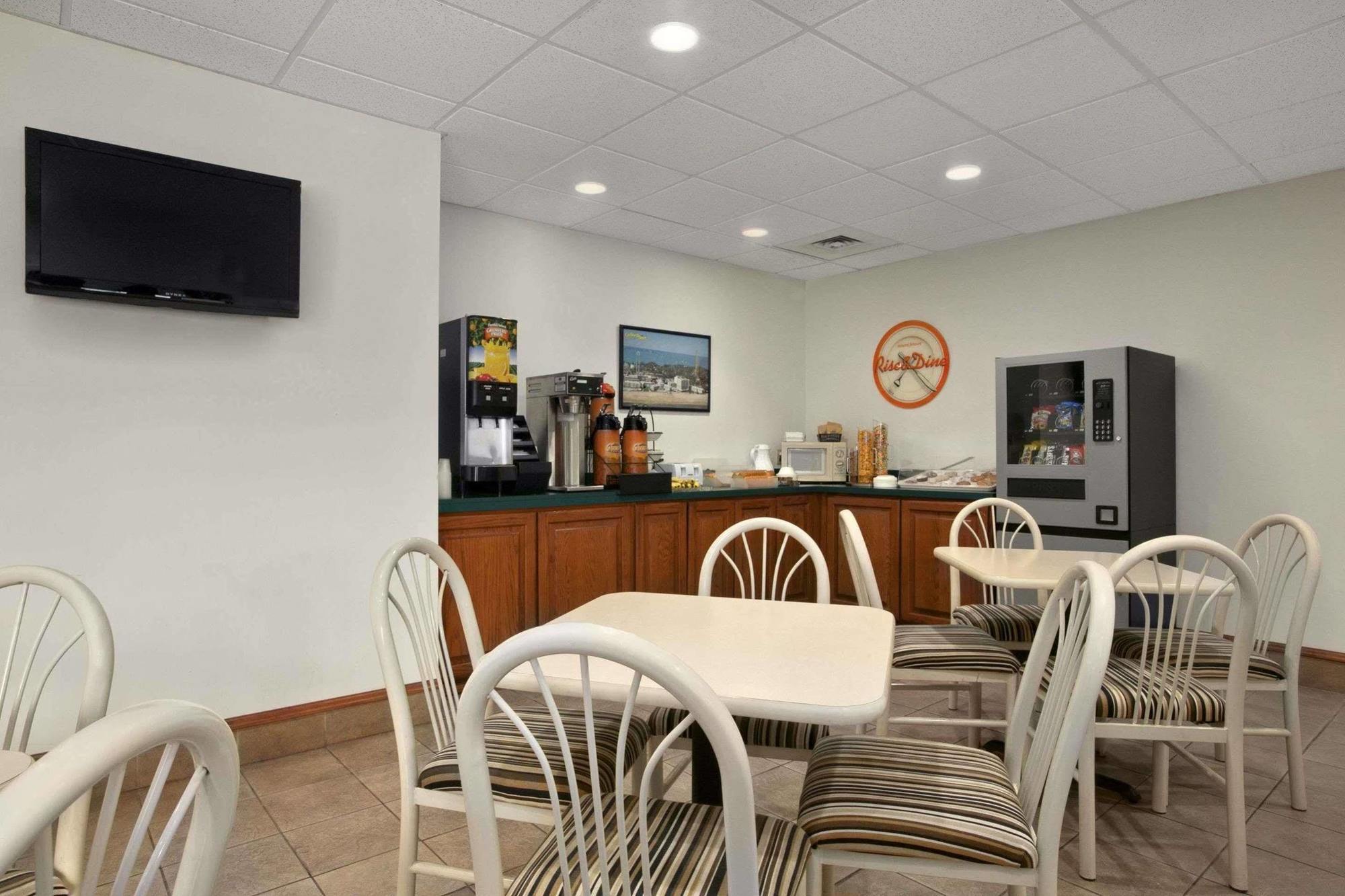 Cedar Cove Hotel Sandusky Exterior foto